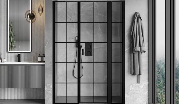 Drzwi prysznicowe w stylu loft z kratką